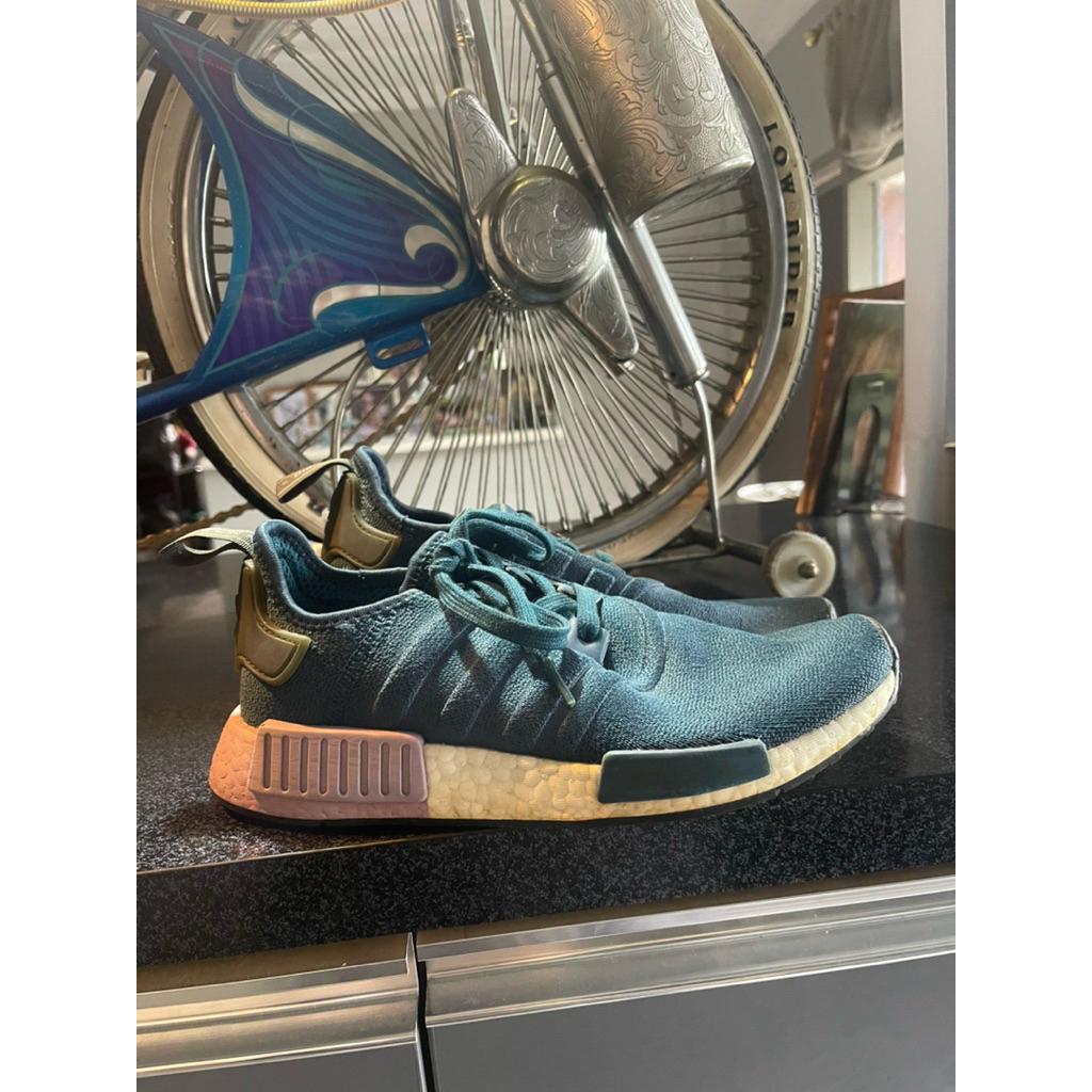 adidas gazelle silver green womens Men's Adidas NMD R1 main image 0