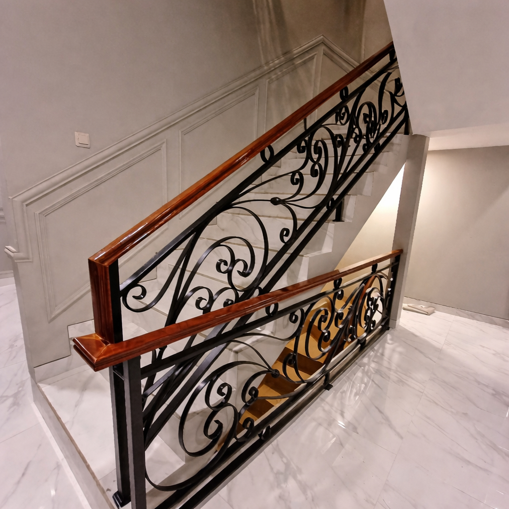 Jual Railing Tangga Besi Terlengkap & Harga Terbaru Agustus 2026 ...