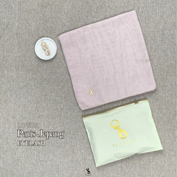 Tuscany Official Paris Jepang Eyelash Kerudung Square Jilbab Hijab Segi Empat