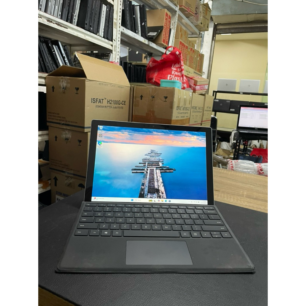 Jual Microsoft Surface Pro 6 core i5 Gen 8 Ram 8GB SSD 256GB 2in1 ...