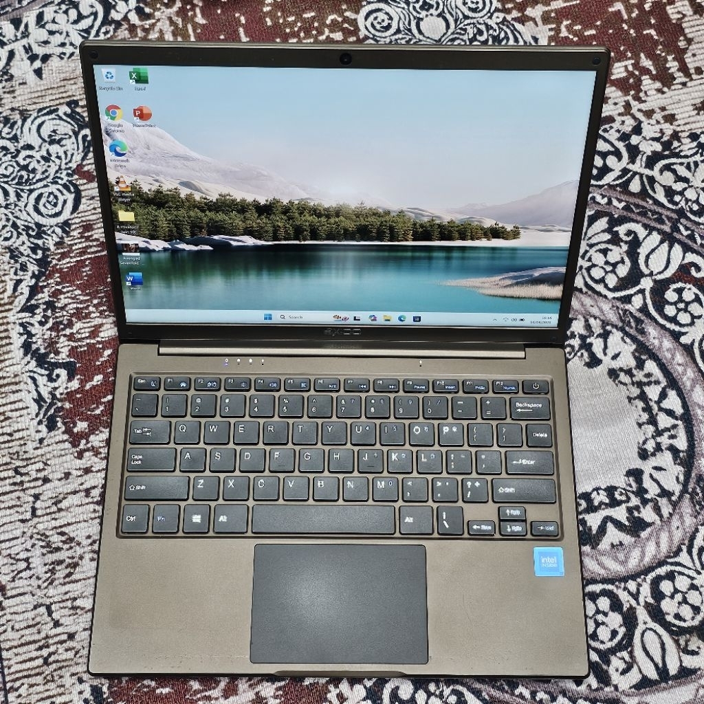 Jual Laptop Notebook Axioo Slimbook 13 RAM 6GB SSD 256GB mulus Windows ...
