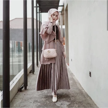 Rok Plisket Bludru Premium Velvet Wanita Mewah Elegan Anti Kusut Pinggang Elastis Nyaman Jatuh