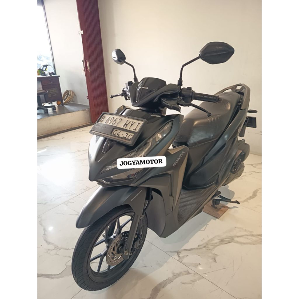 Honda Vario 125 CBS ISS th 2020 motor second harga terjangkau