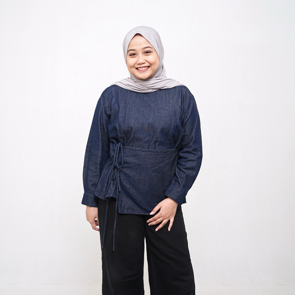 Jual NOEME ATTIER - LUVIA TOP DENIM BLOUSE DENIM PREMIUM | Shopee Indonesia