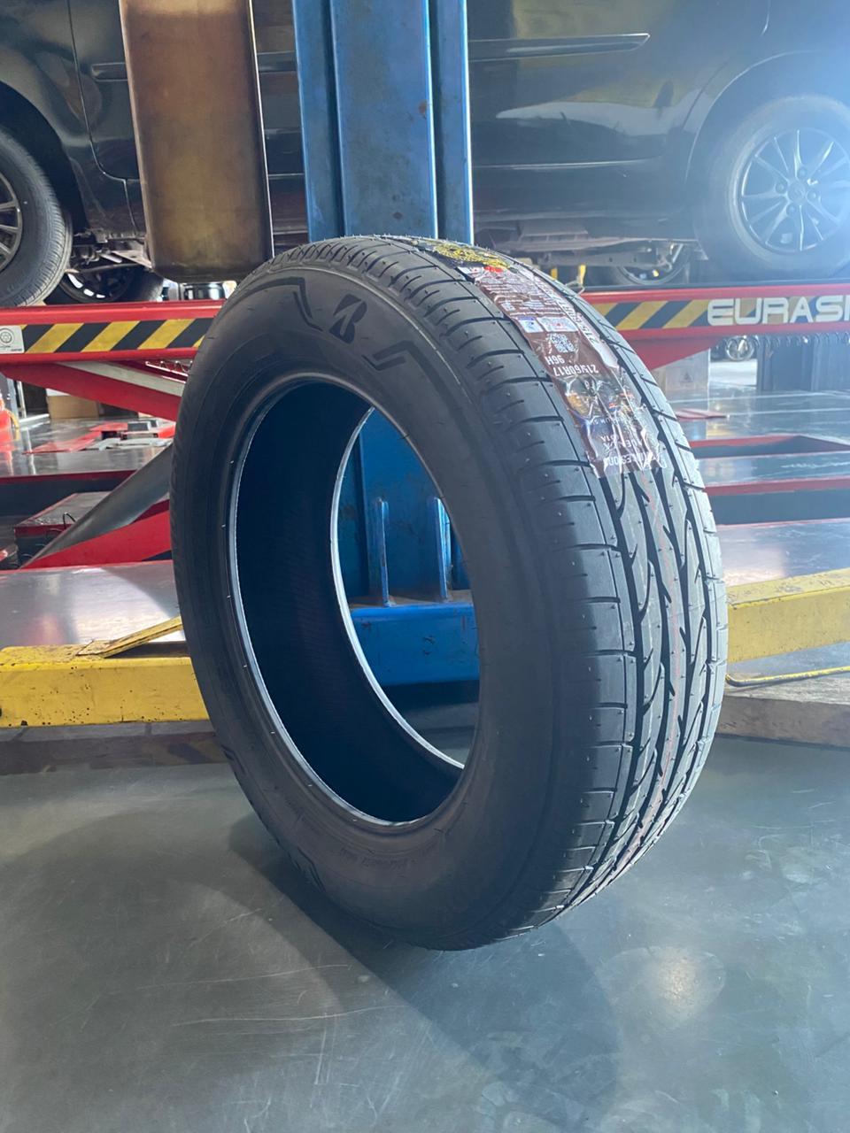Jual Ban Mobil Bridgestone 215/60 R17 Alenza 001A Terios Rush Outlander ...