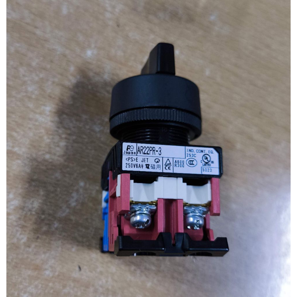 Jual Selector switch 3 posisi Dia 22mm AR22PR-311B Fuji Electric ...