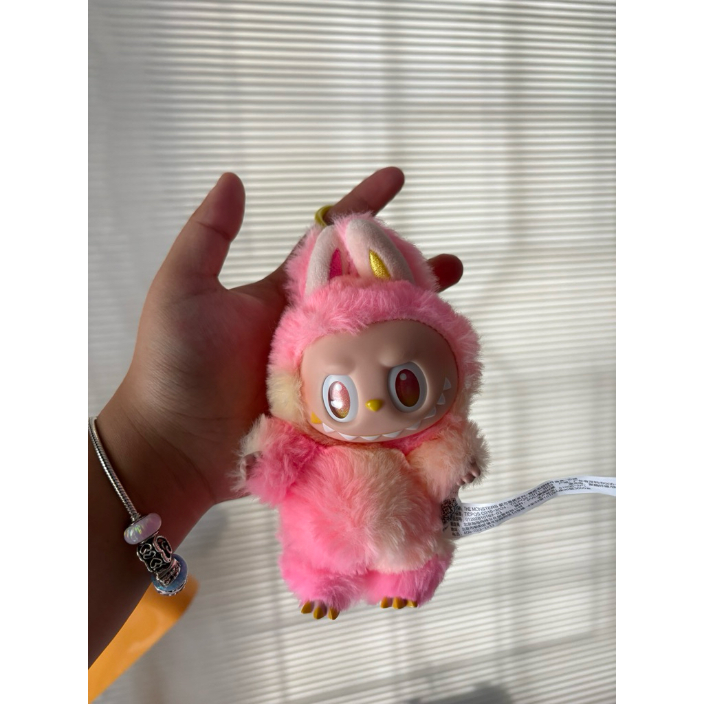 Jual labubu v3 pink new | Shopee Indonesia