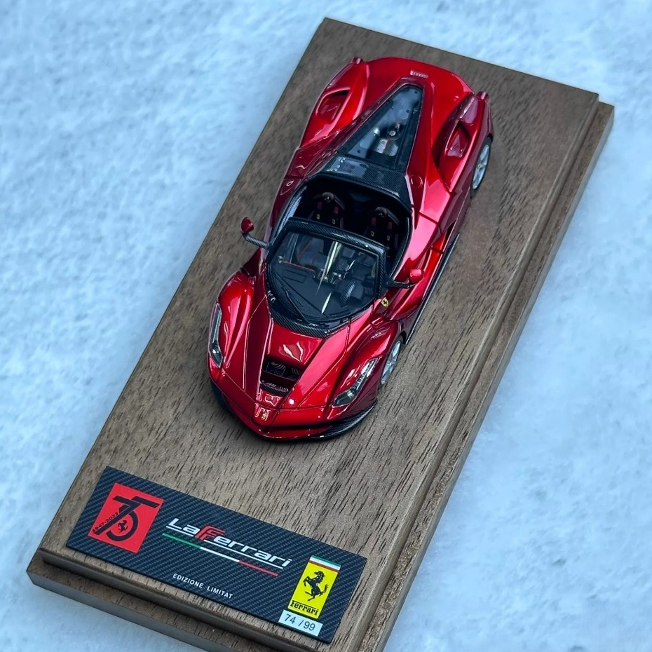 Jual DMH 1:64 LaFerrari Aperta Ferrari F1 Red RESIN Model Car