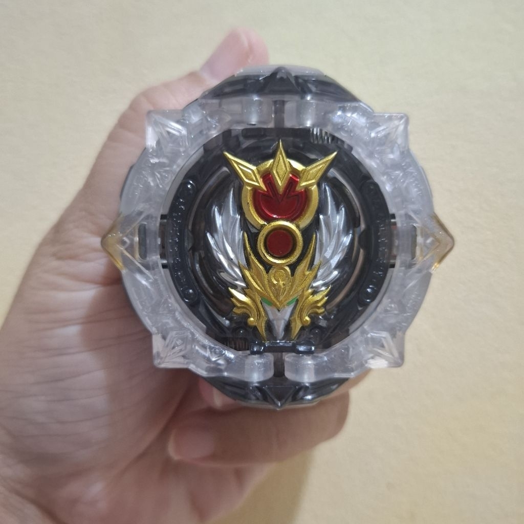 Jual BEYBLADE BURST GREATES RAPHAEL ORIGINAL TAKARA TOMY like new ...