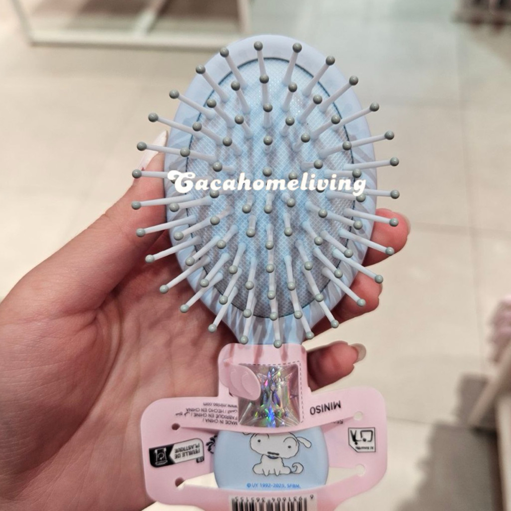 Jual Miniso x Crayon Shinchan - 3D Portable Cushion Brush / Sisir ...