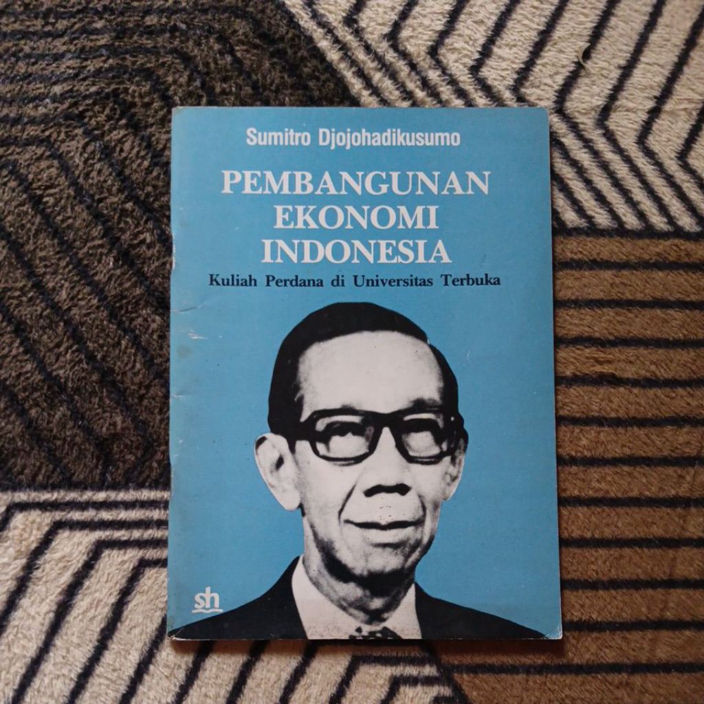 Jual Pembangunan Ekonomi Indonesia by Sumitro Djojohadikusumo | Shopee ...