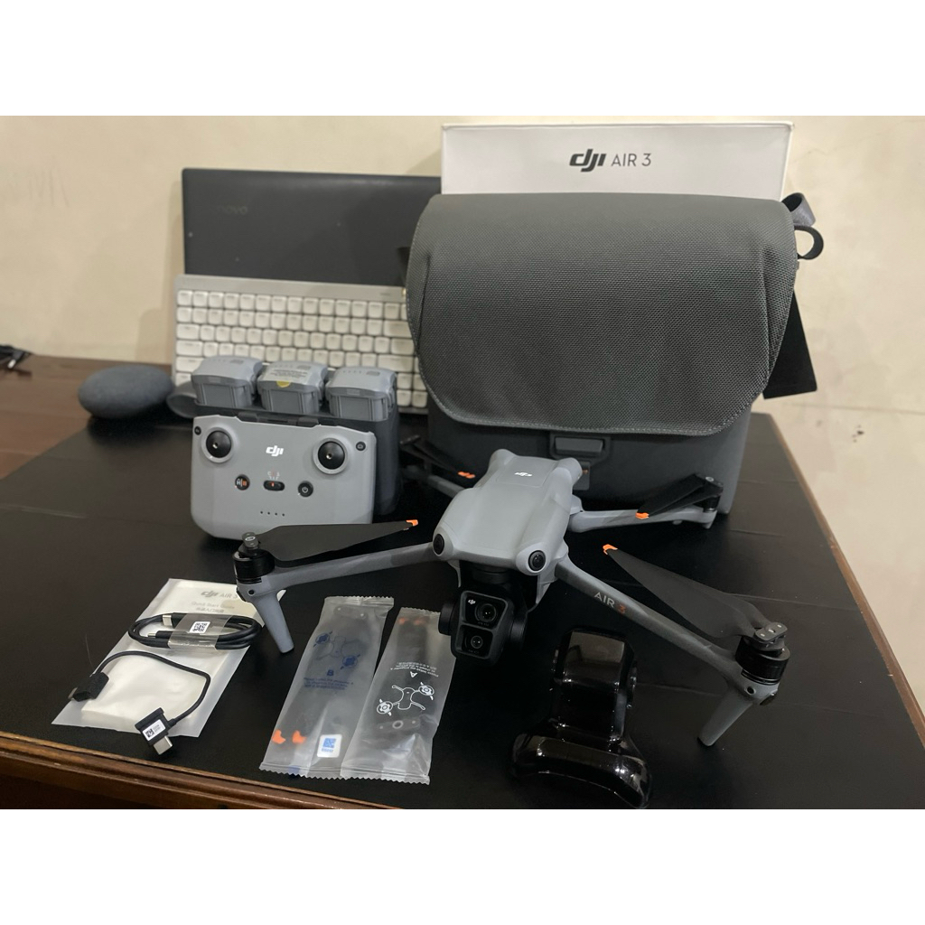 Jual DJI Air 3 RCn2 Combo Scnd Like New | Shopee Indonesia