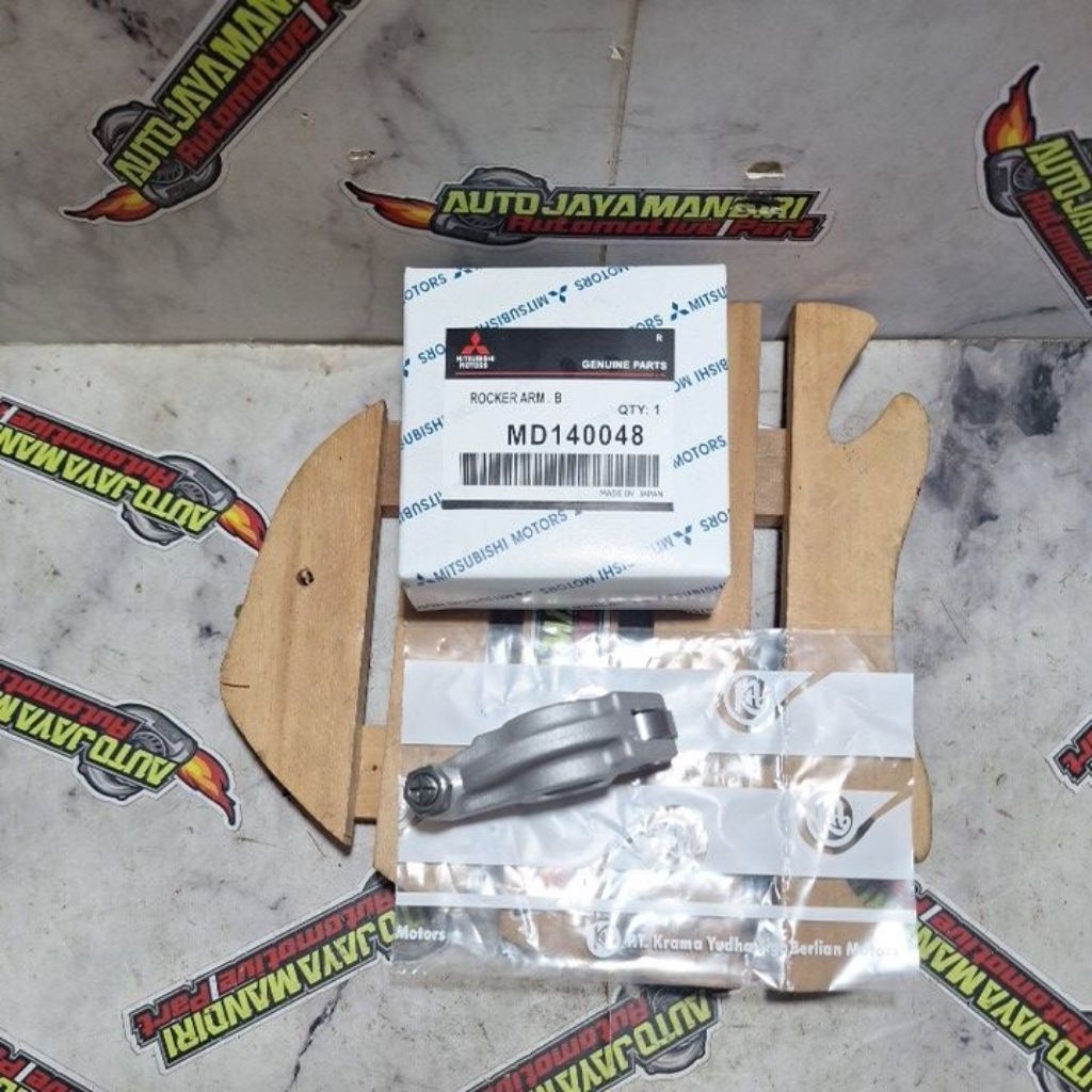 Jual Roker rocker arm pelatuk klep + baut Mitsubishi T120ss T120ss ...