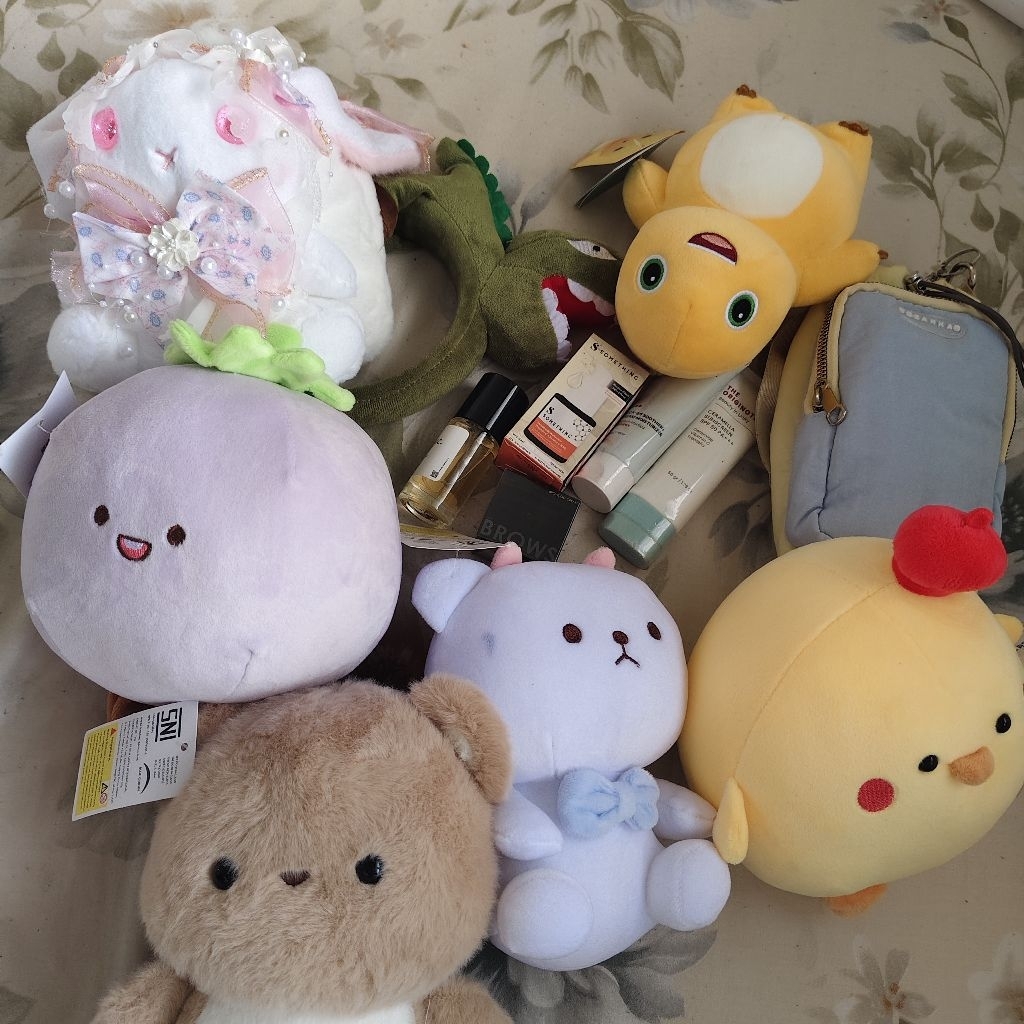 Jual barang random ku (new & prelove) | Shopee Indonesia