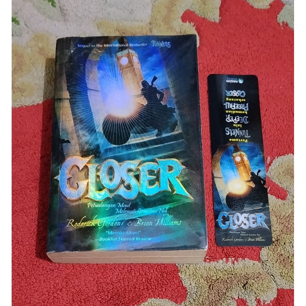 Jual Novel Tunnels series Roderick Gordon & Brian Williams 