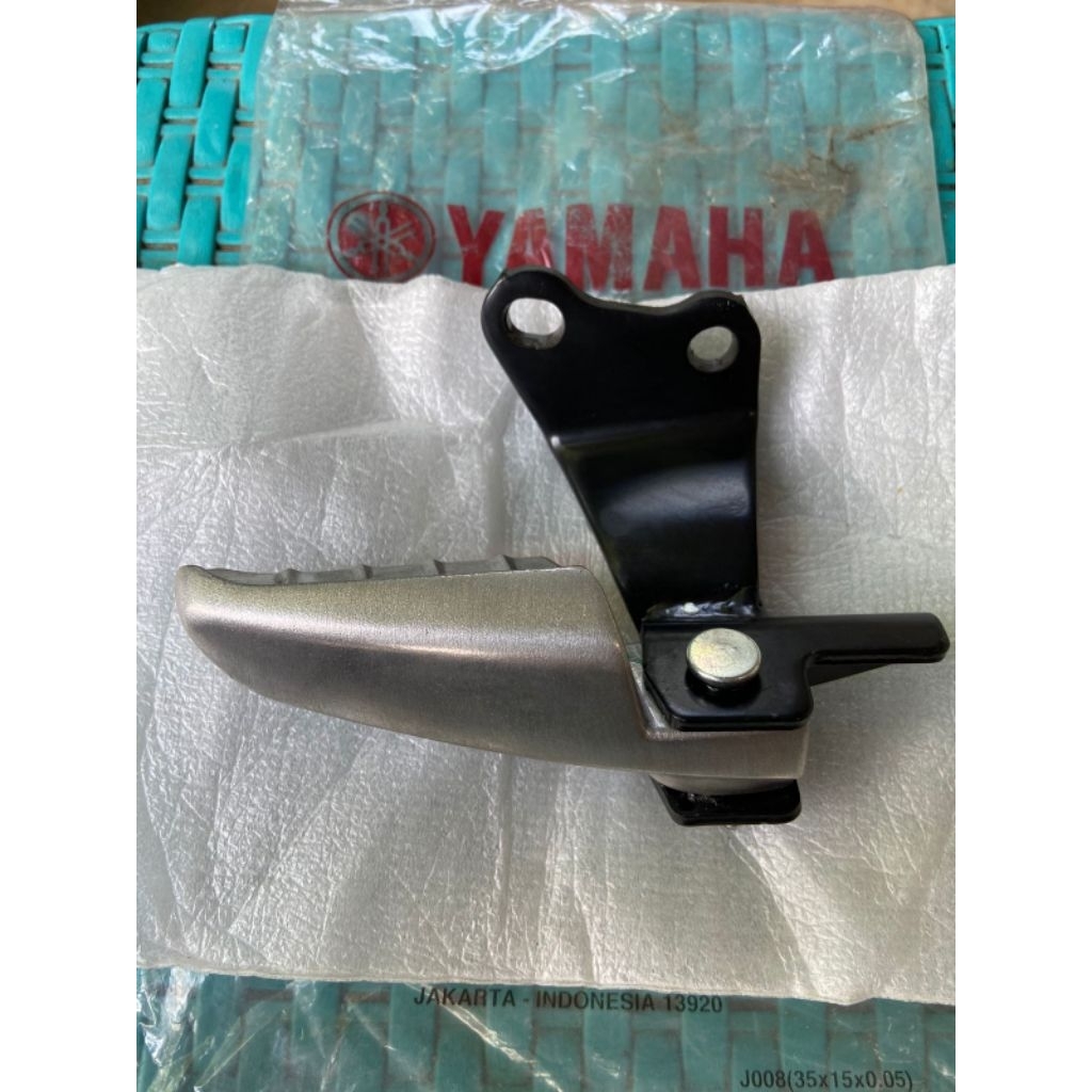 Jual Footstep Postep Belakang Kanan Kiri Yamaha Mio J Mio GT 115 ...