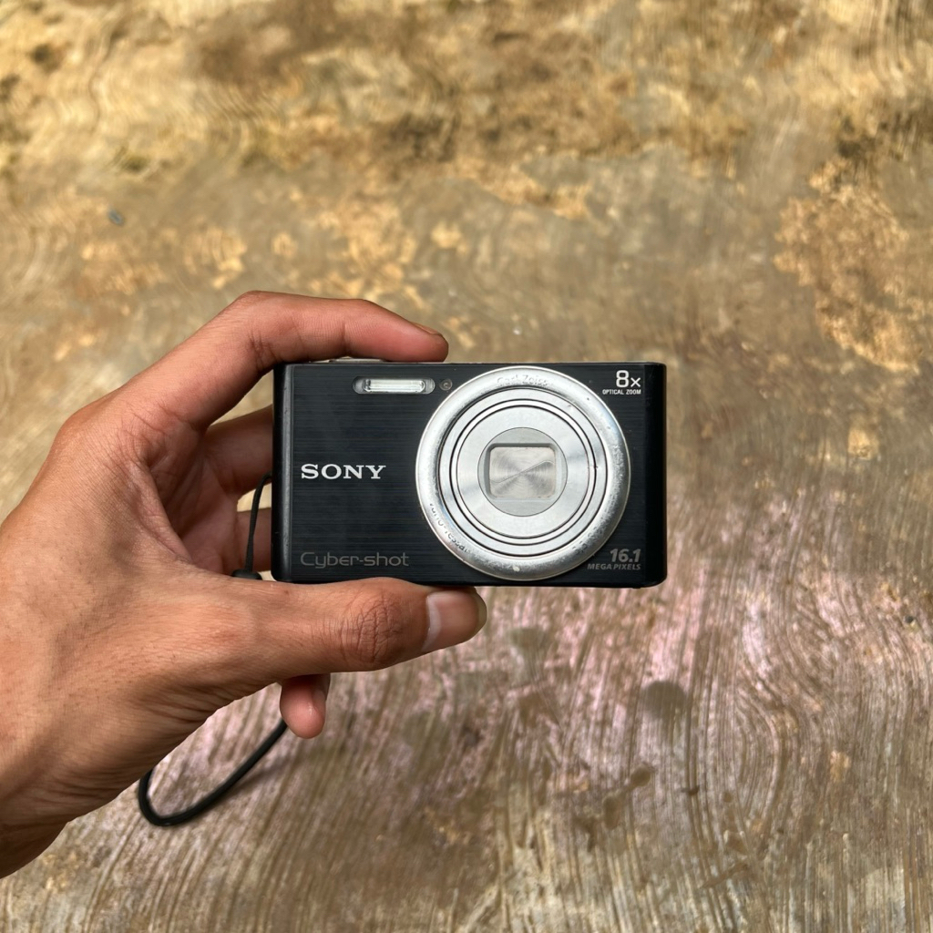 Jual kamera digital digicam sony cybershot W730 camdig | Shopee Indonesia