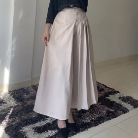 Celana Kulot Formal Husna Kancing 2 Kulot Pleats Kasual Celana Kulot Wanita Fit Highwaist