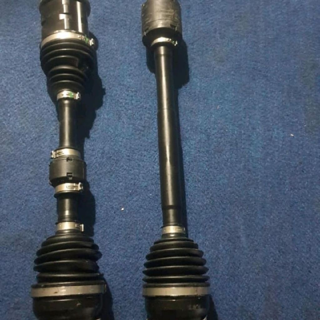 Jual As roda cv joint assy drive shaft depan innova zenix asli harga ...