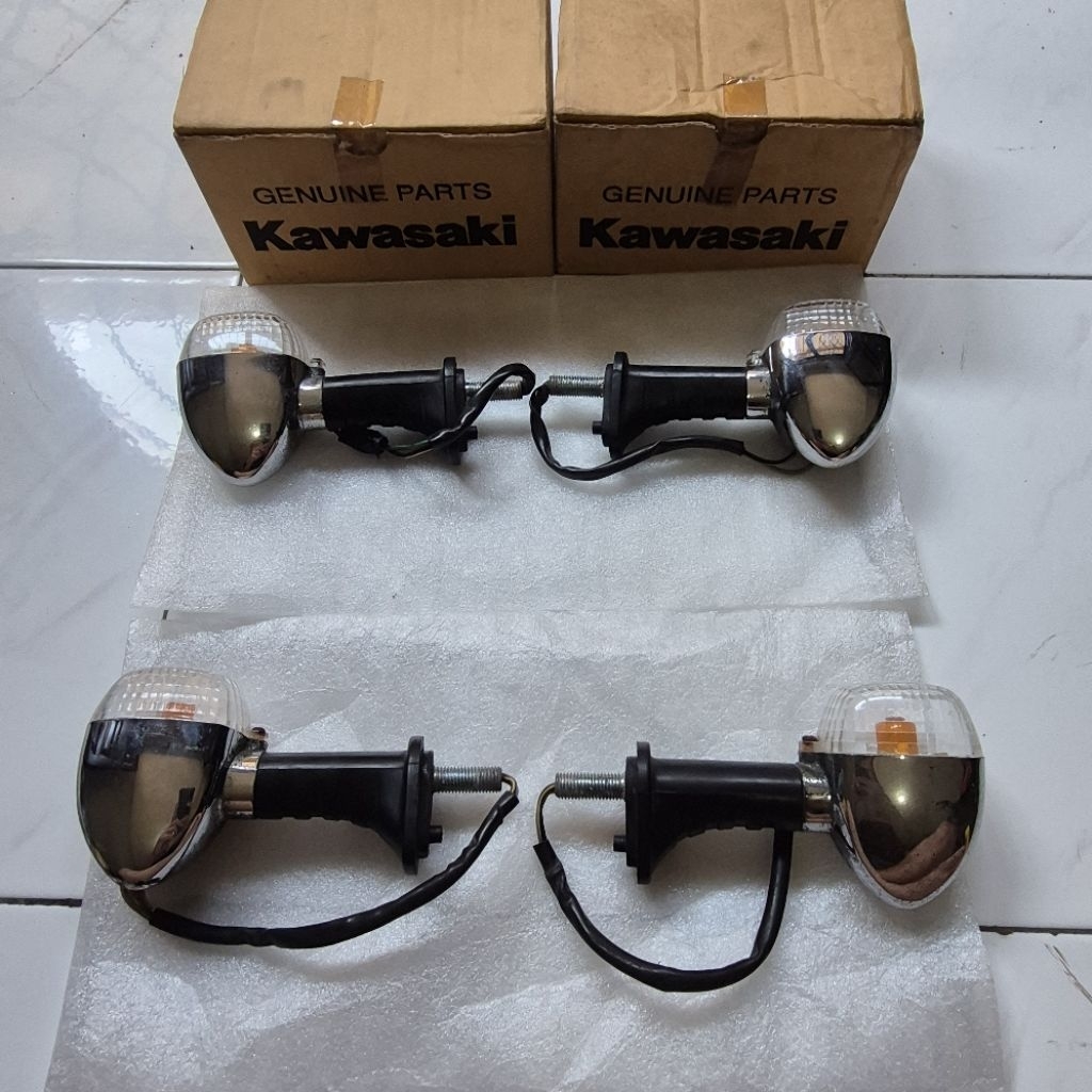 Jual Lampu Sein Riting Kawasaki Ninja R Ninja SS Bekas Original Copotan ...