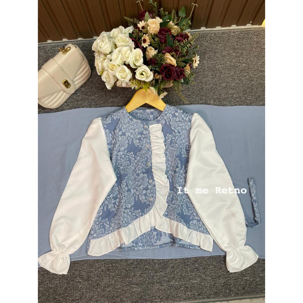 Jual Lalita Blouse Bunga Semi Crop Embos Korean Style Bahan Embos Gaya ...