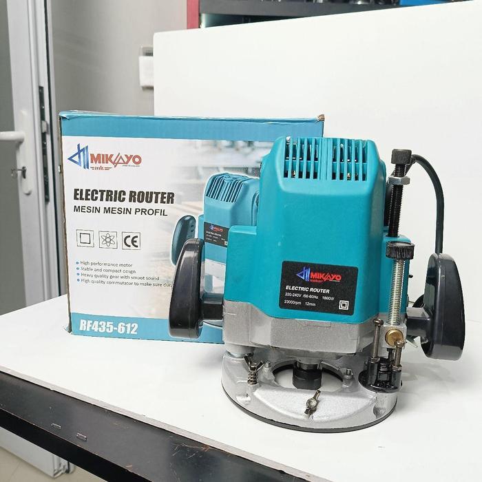 Jual Mesin Profil Kayu Besar Wood Router 12mm Mesin Router Dongcheng ...