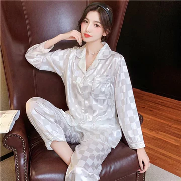 Setelan Lengan Panjang Kotak Satin Premium Piyama Wanita