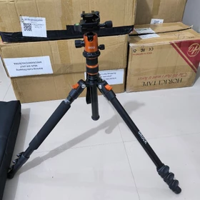 Tripod GROCK Sudah Termasuk Adaptor Jepit Untuk Nyanggong