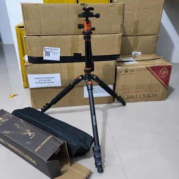 Tripod GROCK Sudah Termasuk Adaptor Jepit Untuk Nyanggong