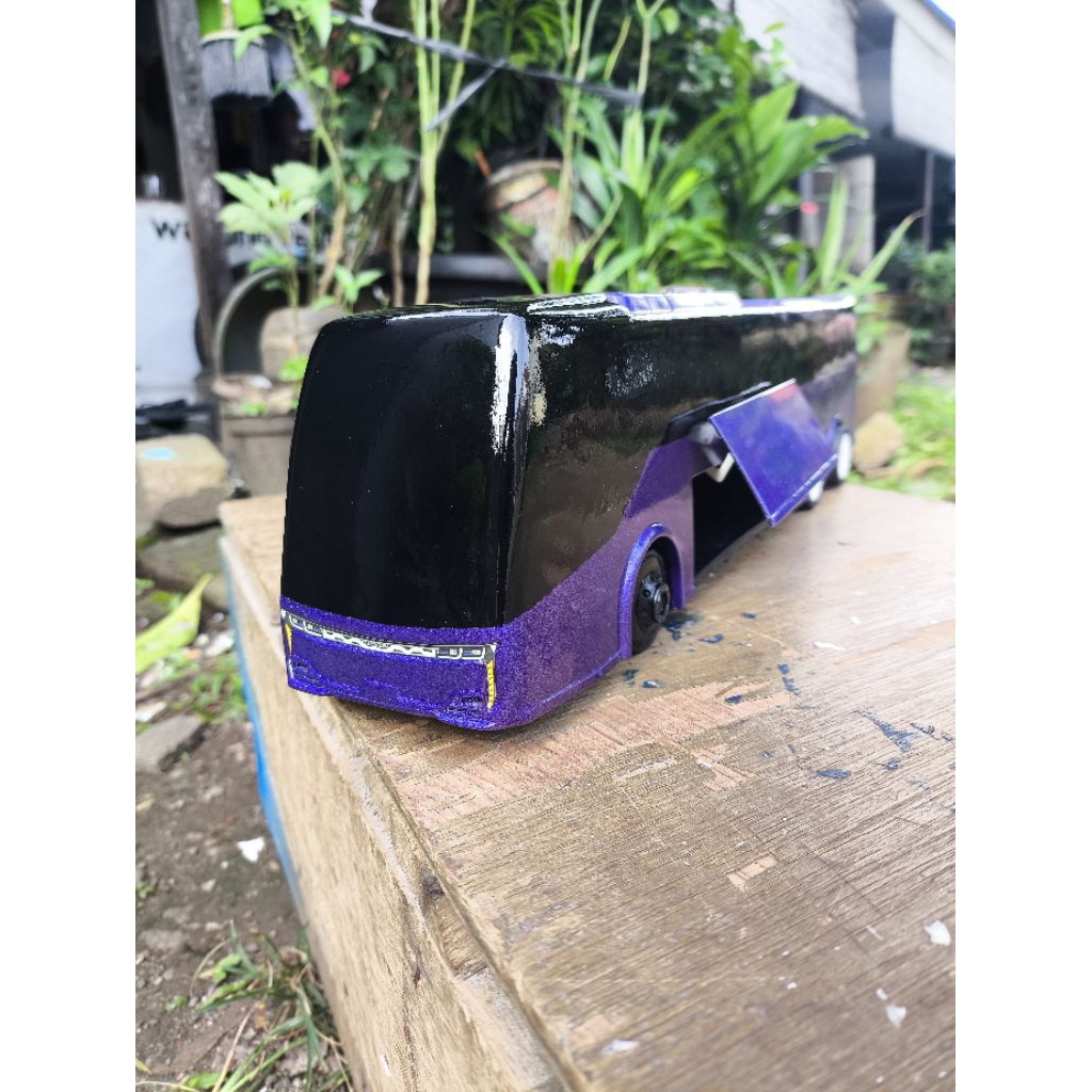 Jual ORDER MINIATUR BUS RKC MODIF TRONTON R25,JB5, JB3(pre-order 14hari ...