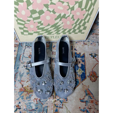 Hinata Shoes Women Flats Tali Wanita Beads Manik Mote Untuk Main Cewe Wanita Perempuan