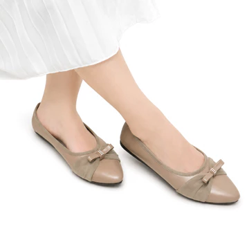 Quince Delia Sepatu Flat Shoes Wanita Elegan Suede
