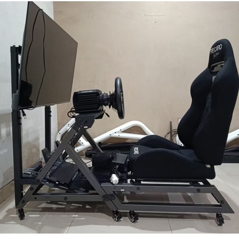 Jual marvel simulator rig plus stand tv + shifter pnp fanatec simagic ...