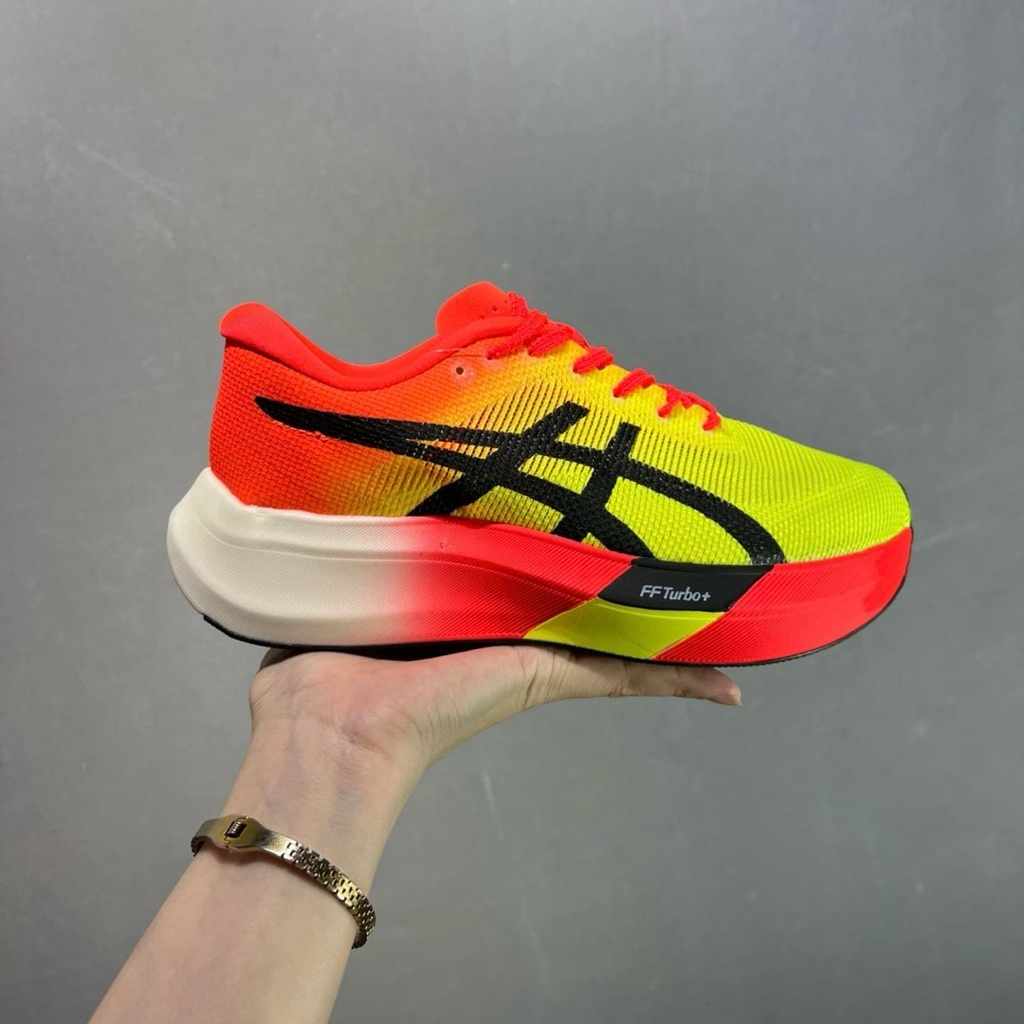 Jual Metaspeed Sky Edge Paris Safety Yellow Nimbus 25 Superblast 2 ...