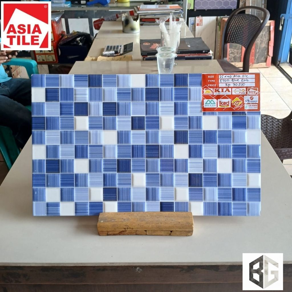 Jual KERAMIK LANTAI ASIA TILE Eton Blue EMB 25x40 | Shopee Indonesia