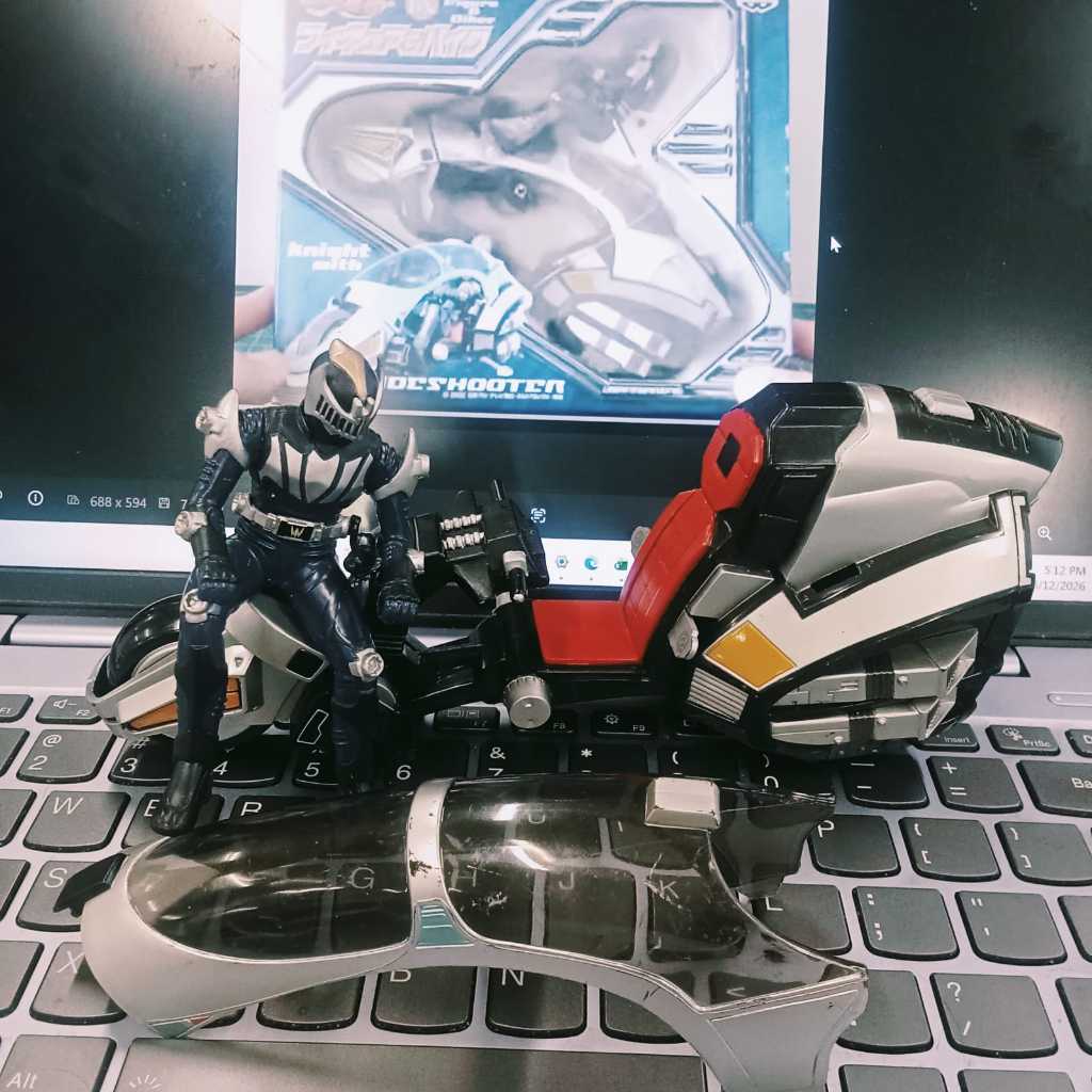 Jual Bandai DX Ride Shooter + Kamen Rider Knight Figure Ryuki Series ...