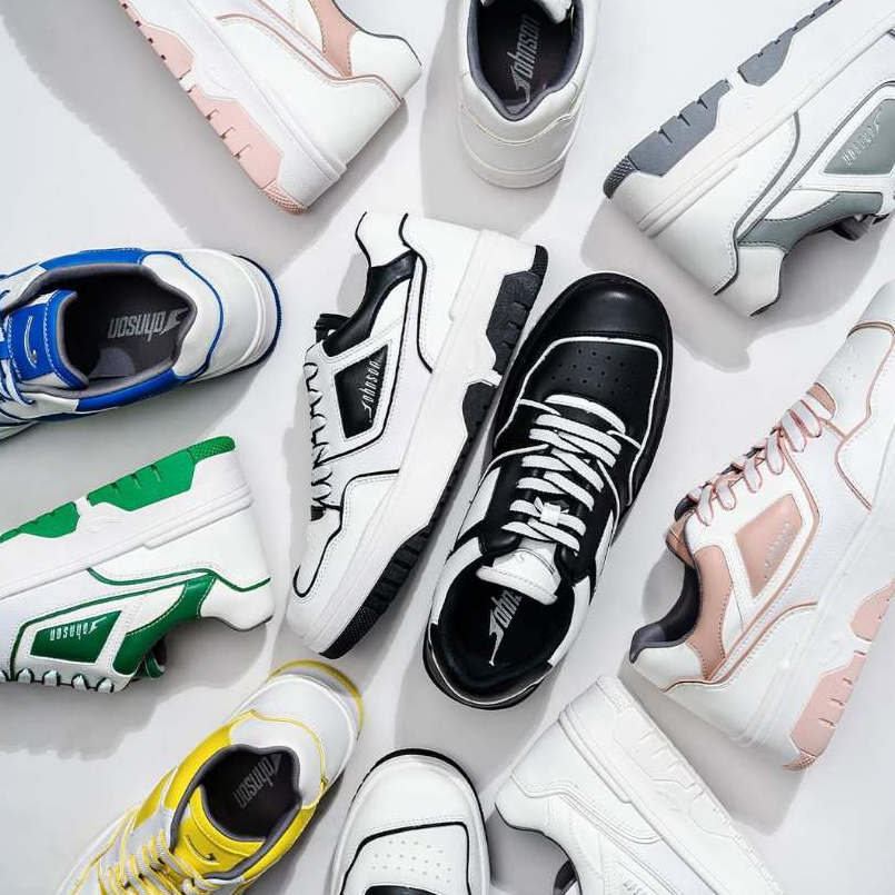 Jual Sepatu Sneakers Johnson - Orbit White | Shopee Indonesia