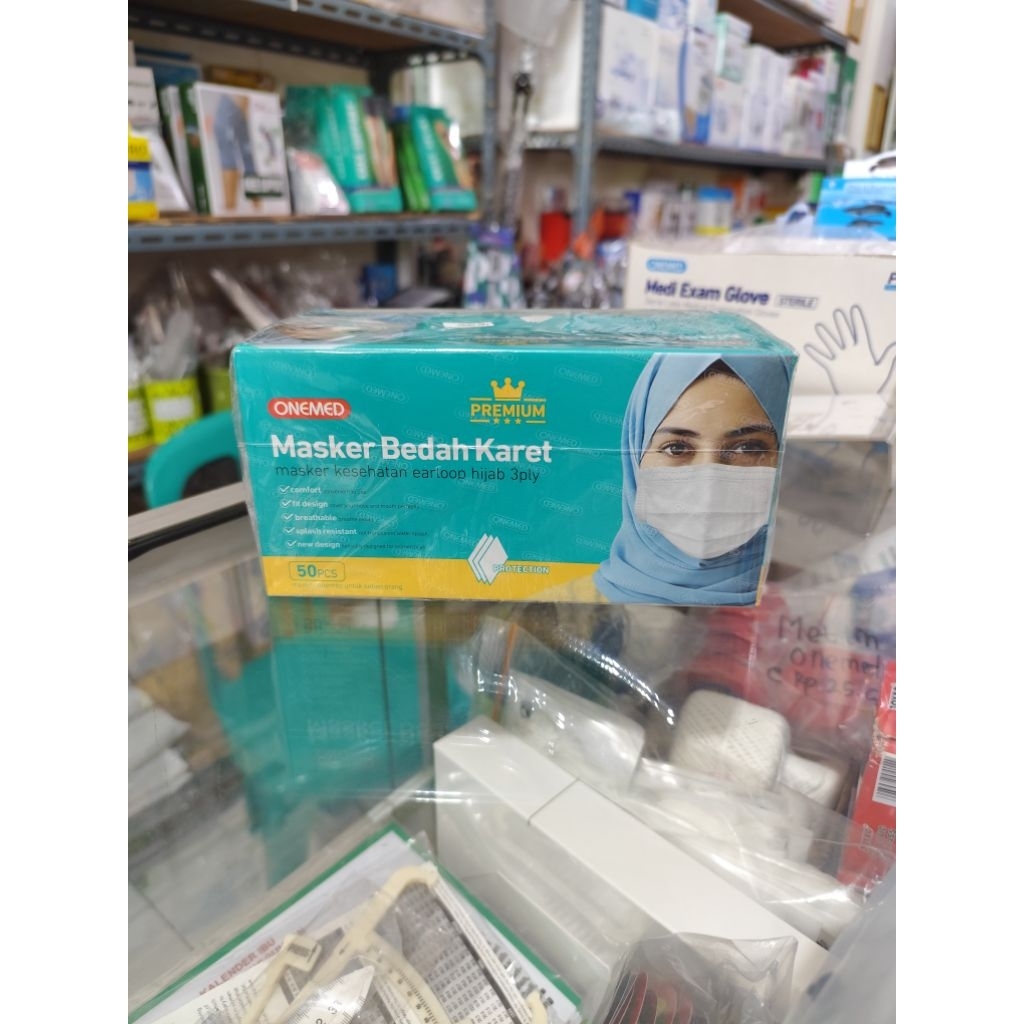 Jual Masker Medis Earloop Hijab One Med 3ply Isi 50pcs | Shopee Indonesia