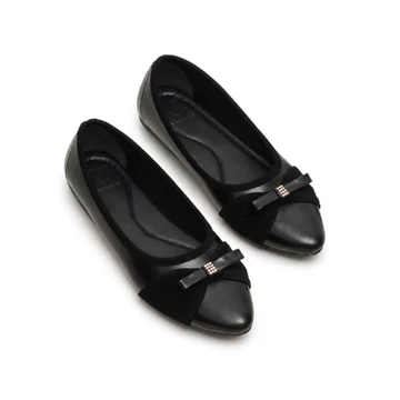 Quince Delia Sepatu Flat Shoes Wanita Elegan Suede