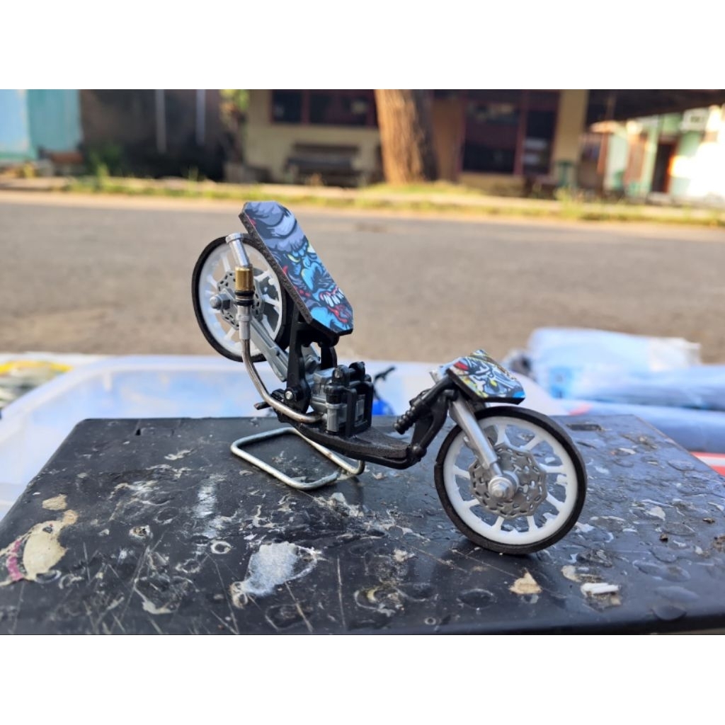Jual Terbaru Mainan VIRAL Miniatur drag Matic Vario/beat keren ceper ...