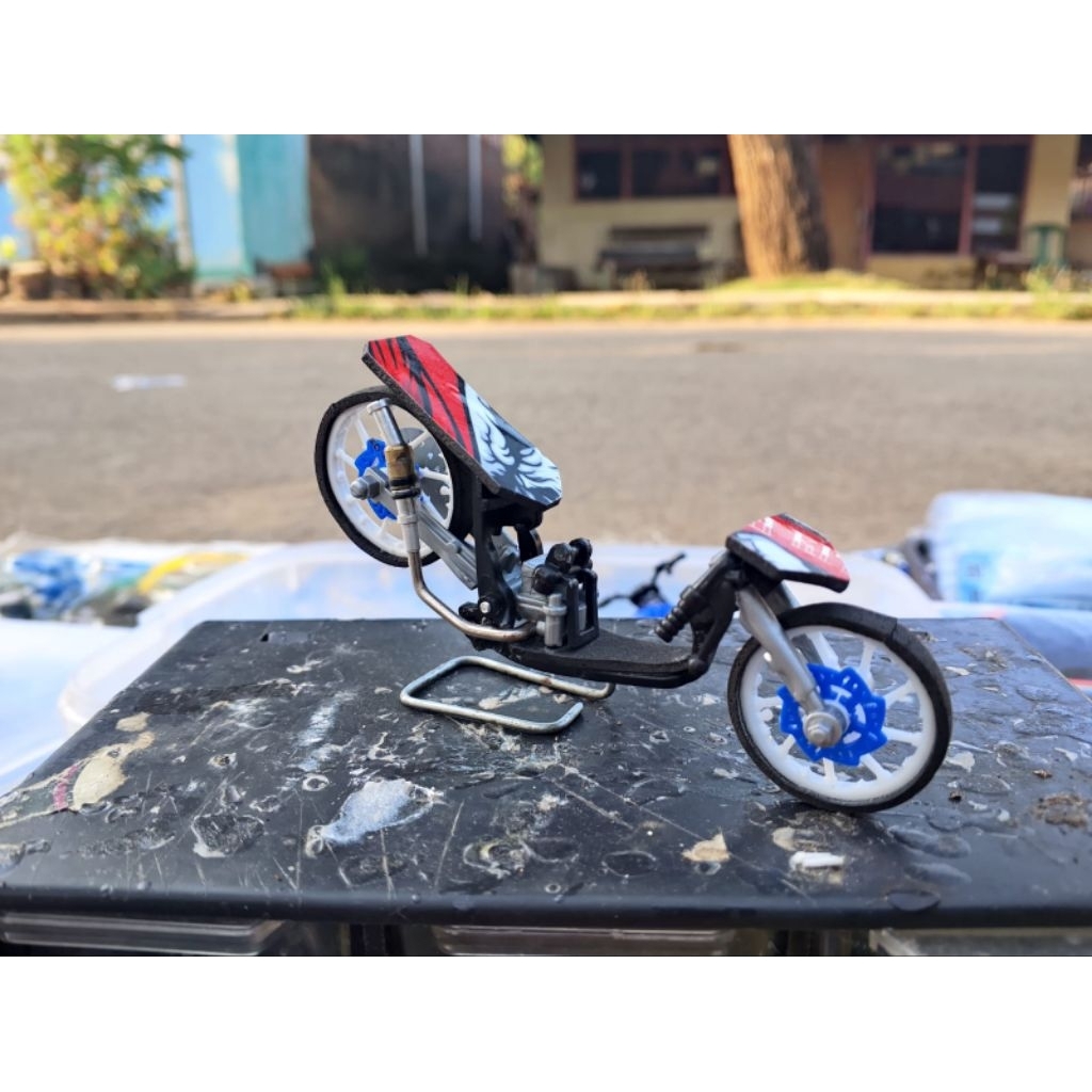 Jual Terbaru Mainan VIRAL Miniatur drag Matic Vario/beat keren ceper ...