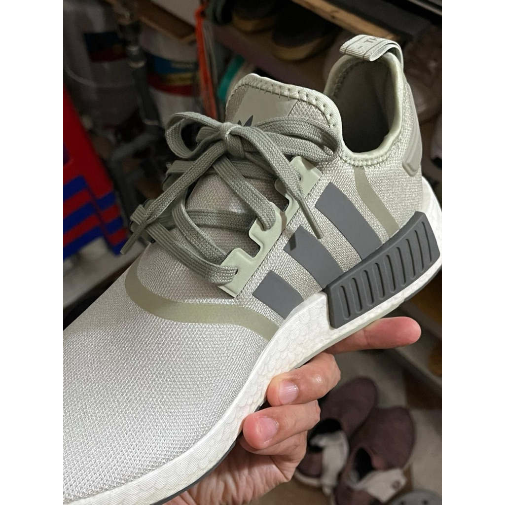adidas gazelle silver green womens Adidas NMD R1  DTLR