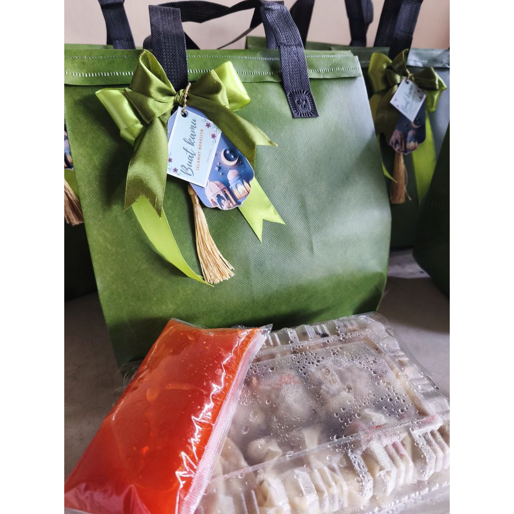 hampers idul Fitri isi Dimsum 25 pcs include saos