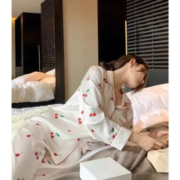 One Set Piyama Baju Tidur Wanita Baju Tidur Lengan Panjang Celana Panjang Bahan Satin Silk BTW