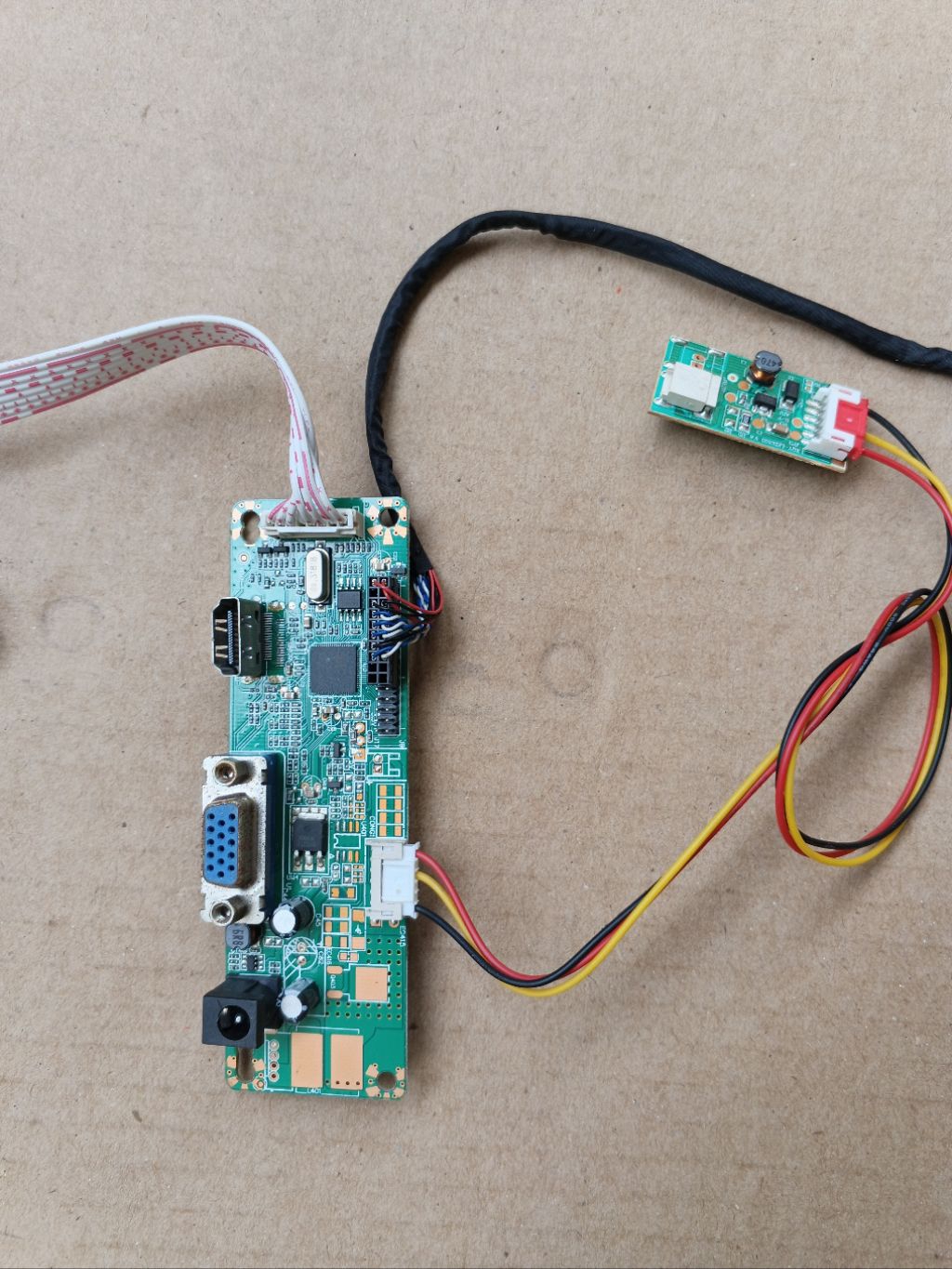 Jual MB mainboard monitor inforce 15,6 led monitor | Shopee Indonesia