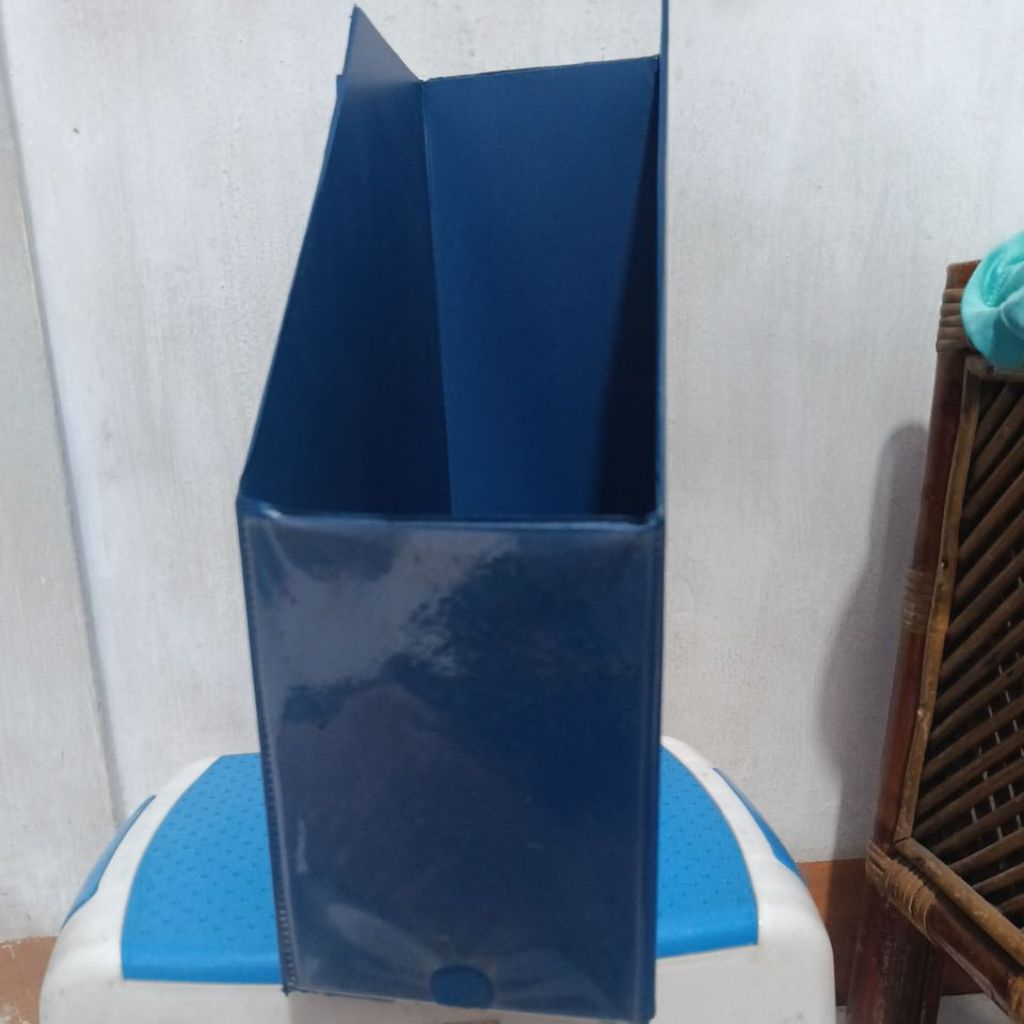 Jual Box File Biru Gema Diameter 11 Cm ex kantor layak pakai Harga per ...