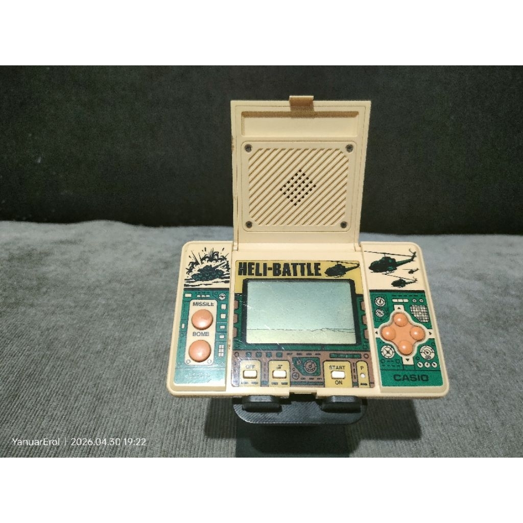 CASIO ゲームウォッチ SHURTTLE bomber CASIO ゲームウォッチ SHURTTLE