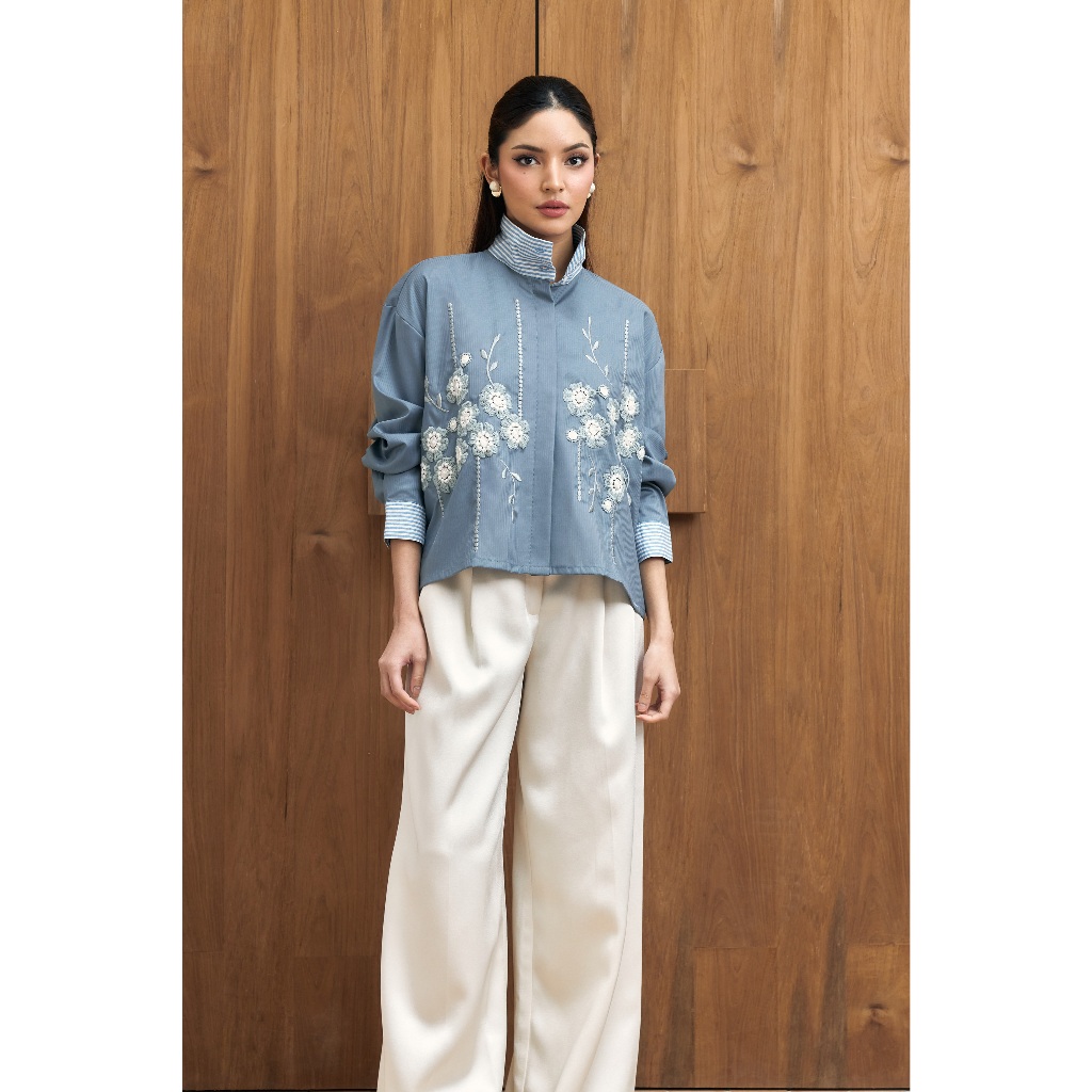 Jual STUDIO TUI - DAVIKA SHIRT IN BLUE | Shopee Indonesia