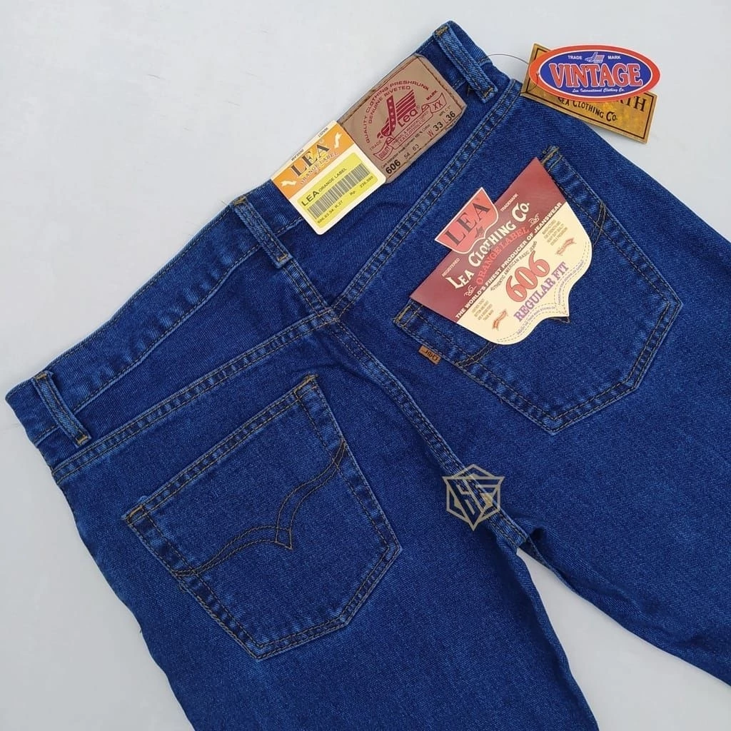Celana jeans Lea 606 Celana panjang pria standar reguler