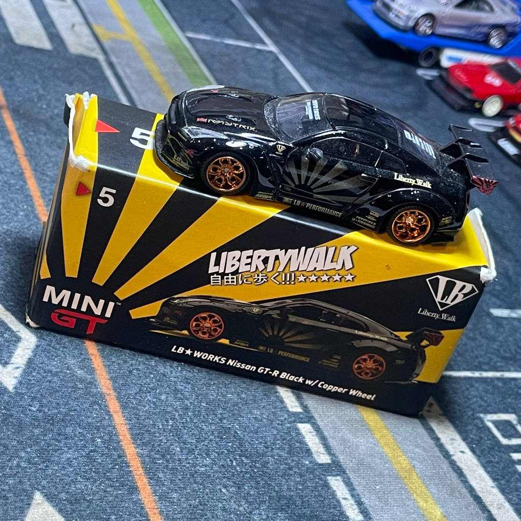 Jual Mini GT 5 LB Works Nissan GTR R35 Liberty Walk LBWK - Black